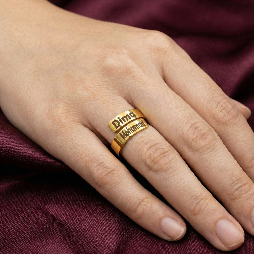 خاتم محفور باسمين من اختيارك