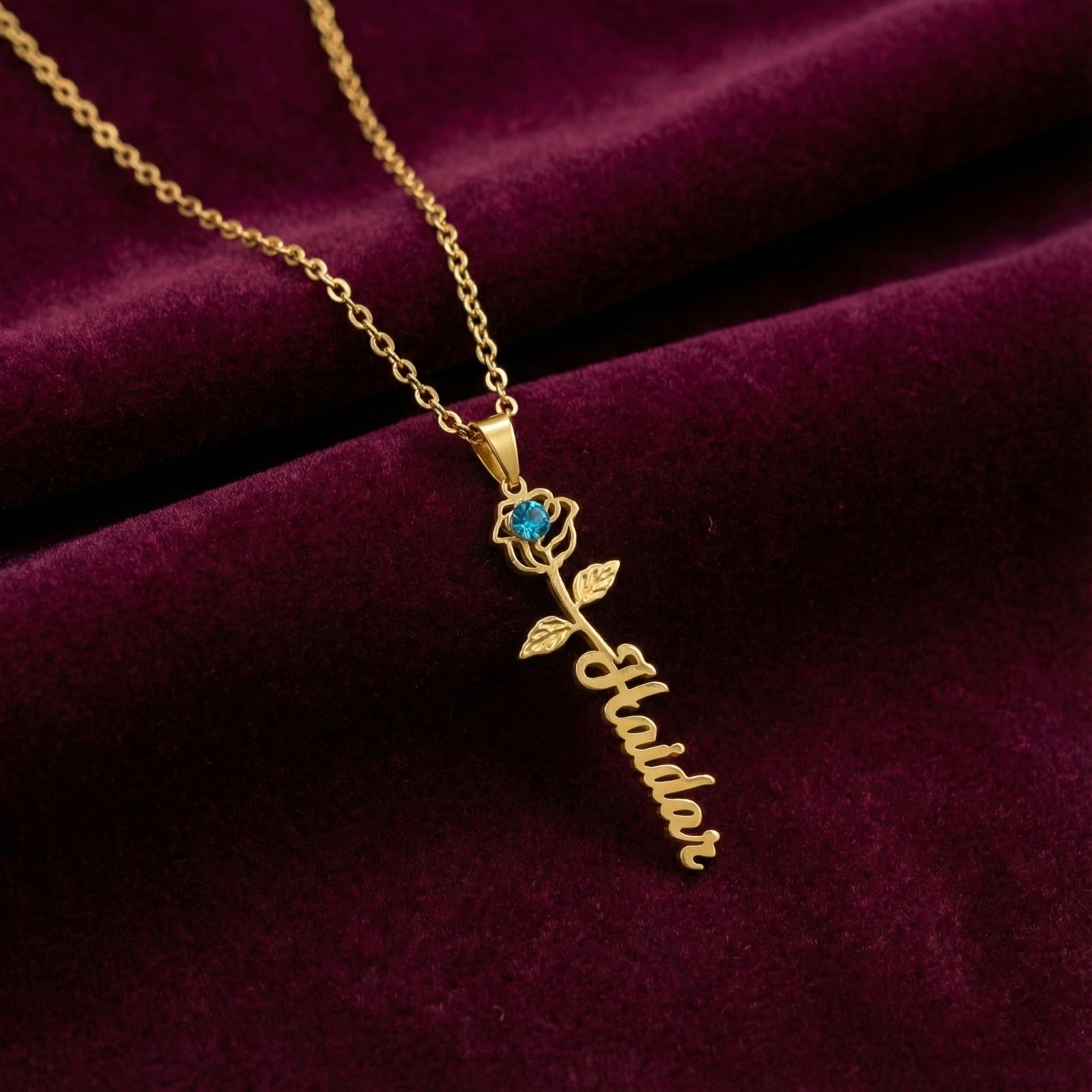 Flower necklace with name